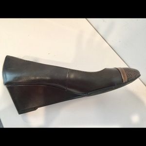 Naturalizer Dark Brown Wedge Heels Sz 8